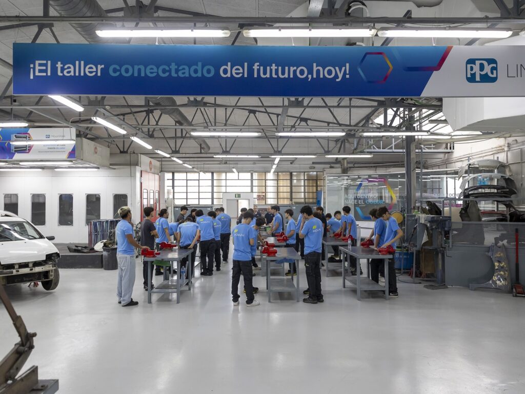 Taller de Carrocería PPG LINQ