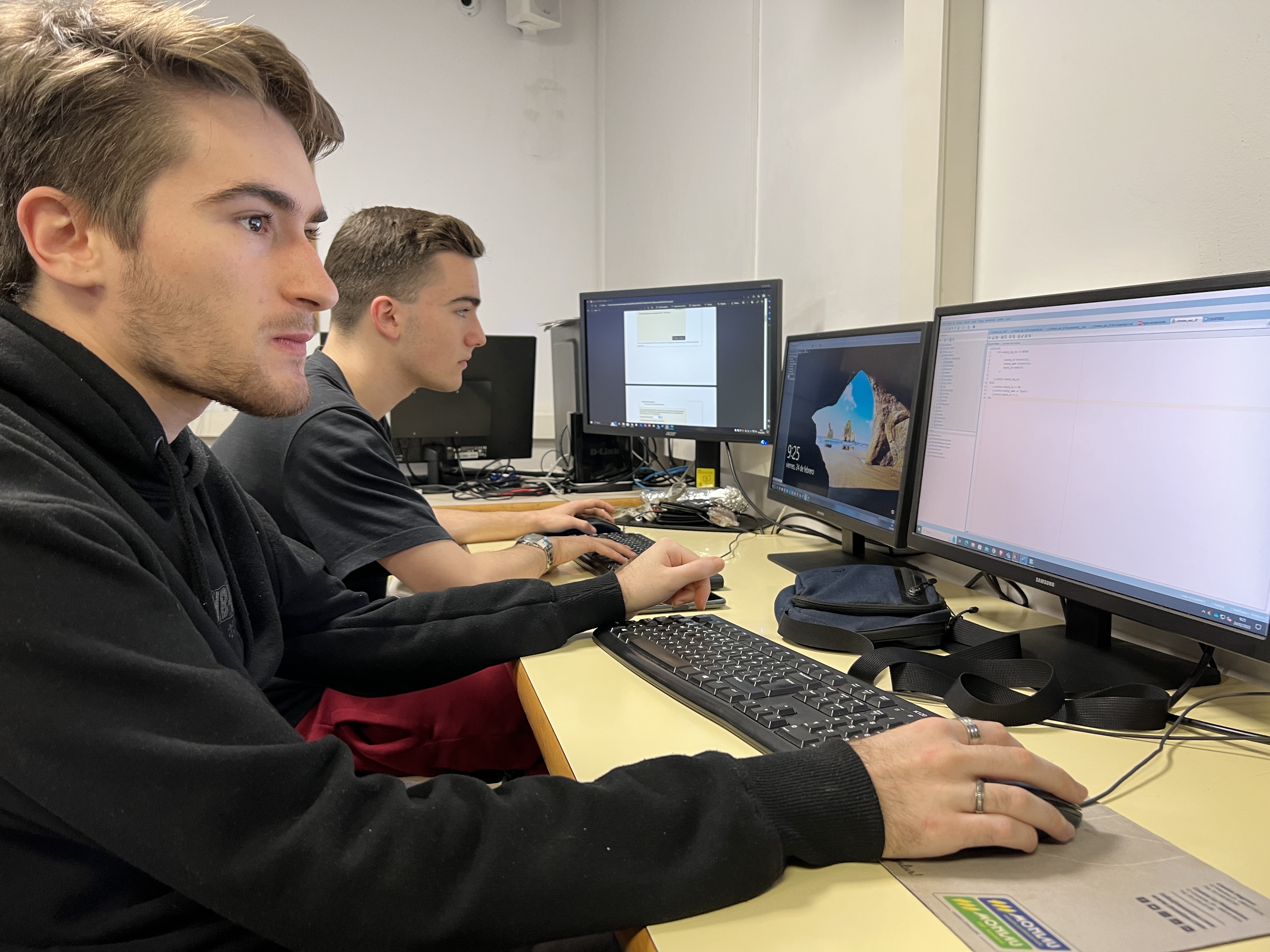 ¿Quieres estudiar la FP de informática pero no sabes dónde?