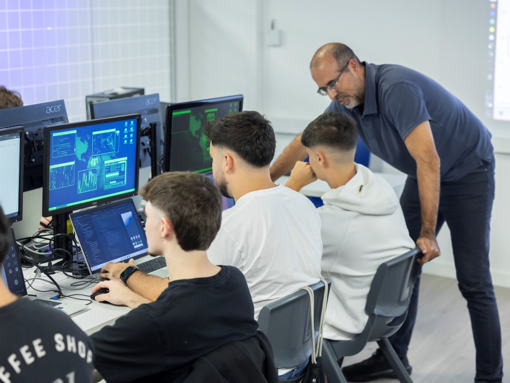 Monlau presenta una sala inmersiva que transforma la formación